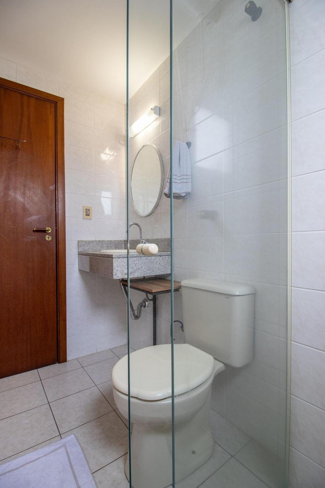 Iso86b - Sacada Com Churrasq, 2 Dorm, Climatizado Apartamento
