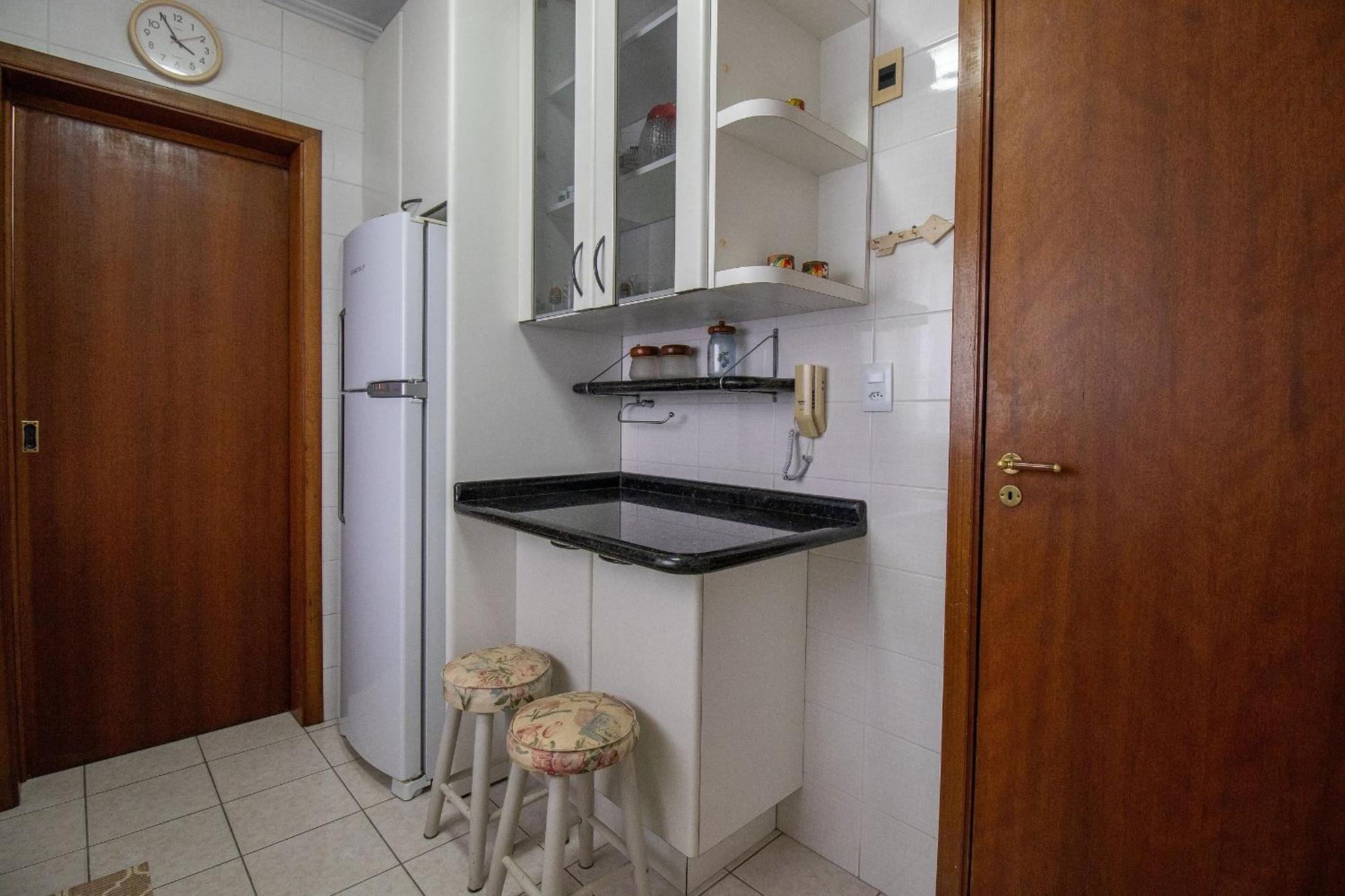 Iso86b - Sacada Com Churrasq, 2 Dorm, Climatizado * Balneario Camboriu