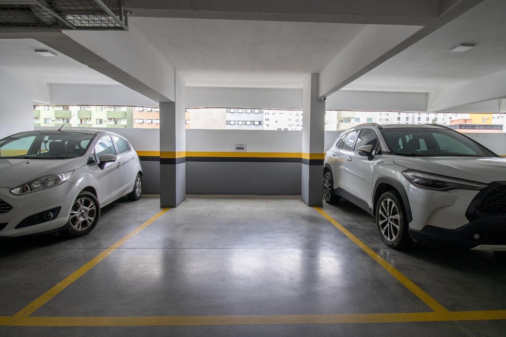 Iso86b - Sacada Com Churrasq, 2 Dorm, Climatizado Apartamento Balneario Camboriu