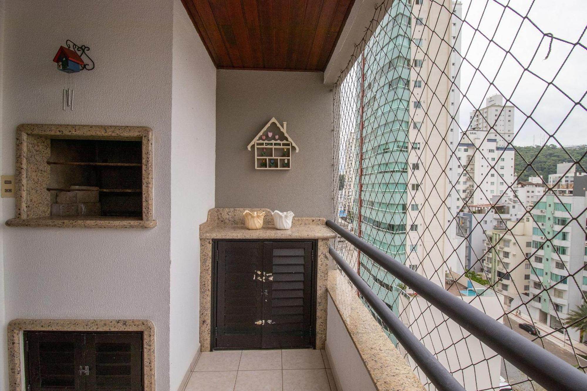 Iso86b - Sacada Com Churrasq, 2 Dorm, Climatizado * Balneario Camboriu